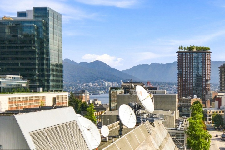 Photo 23 at 1703 - 233 Robson Street, Downtown VW, Vancouver West