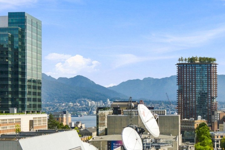 Photo 17 at 1703 - 233 Robson Street, Downtown VW, Vancouver West