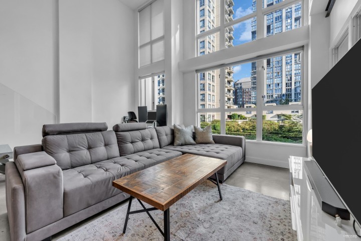 Photo 3 at 209 - 1238 Seymour Street, Downtown VW, Vancouver West