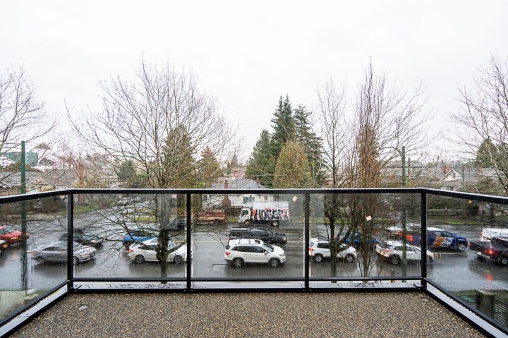 Photo 17 at 1 - 2753 Nanaimo Street, Grandview Woodland, Vancouver East