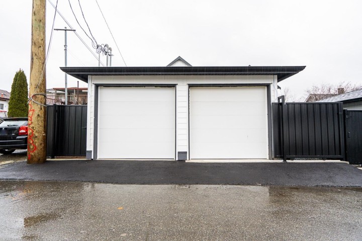 Photo 29 at 1 - 2753 Nanaimo Street, Grandview Woodland, Vancouver East