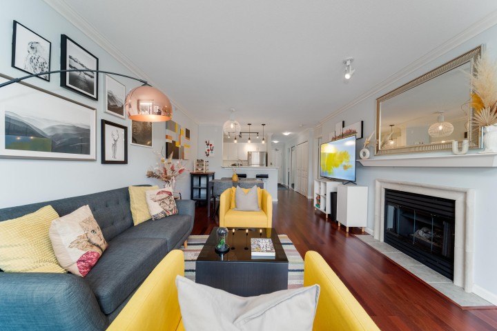Photo 11 at 404 - 2161 W 12th Avenue, Kitsilano, Vancouver West