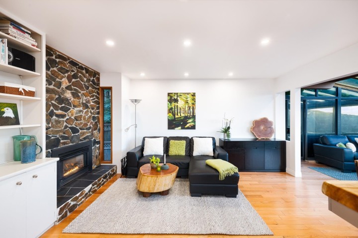 Photo 13 at 187 Rondoval Crescent, Upper Delbrook, North Vancouver