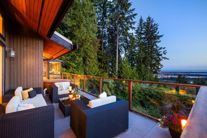 Photo 32 at 187 Rondoval Crescent, Upper Delbrook, North Vancouver