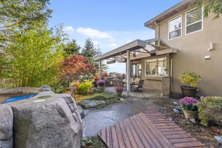 Photo 34 at 5401 West Vista Court, Upper Caulfeild, West Vancouver