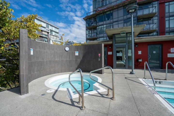 Photo 23 at 906 - 38 W 1st Avenue, False Creek, Vancouver West