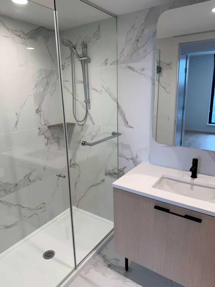 Photo 6 at 512 - 2729 Kingsway, Collingwood VE, Vancouver East