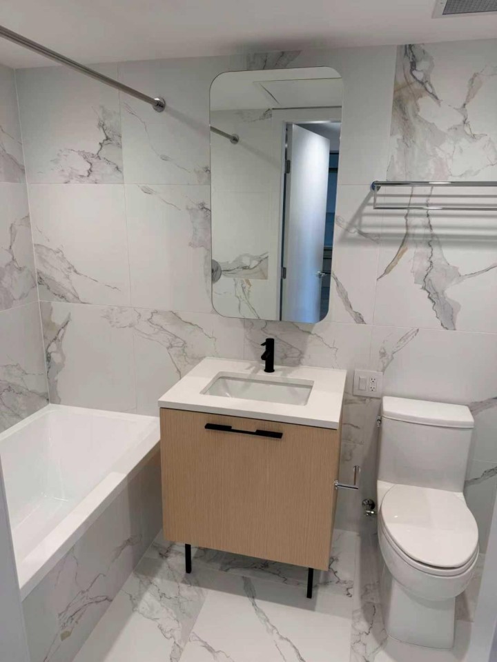 Photo 9 at 512 - 2729 Kingsway, Collingwood VE, Vancouver East