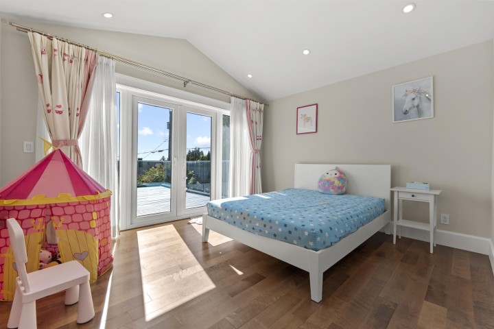 Photo 32 at 2559 Nelson Avenue, Dundarave, West Vancouver