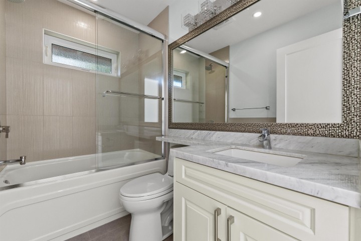 Photo 33 at 2559 Nelson Avenue, Dundarave, West Vancouver