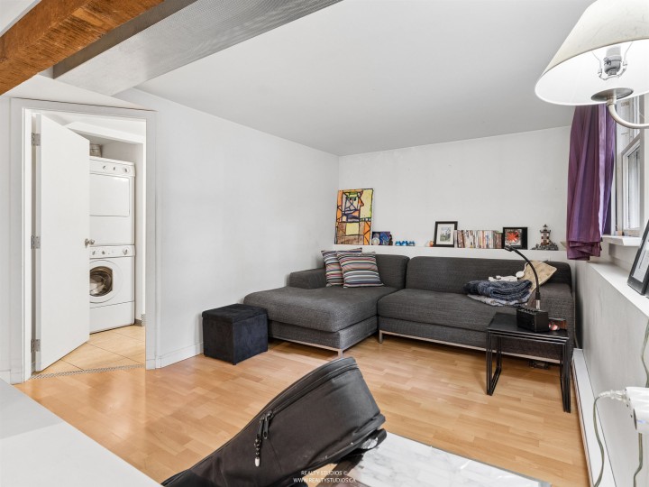 Photo 33 at 559 W 18th Avenue, Cambie, Vancouver West
