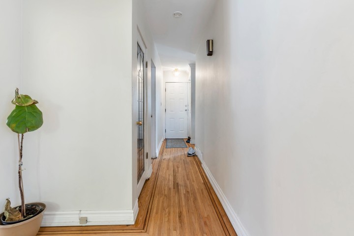 Photo 13 at 5755 Dumfries Street, Knight, Vancouver East