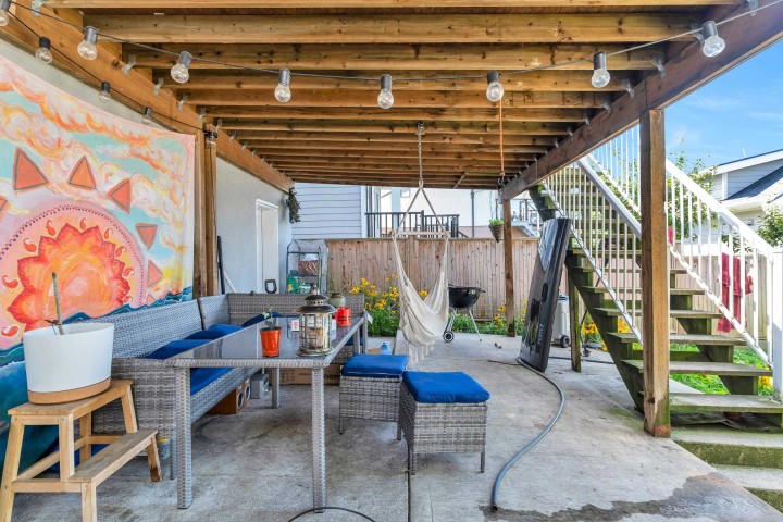 Photo 17 at 5755 Dumfries Street, Knight, Vancouver East