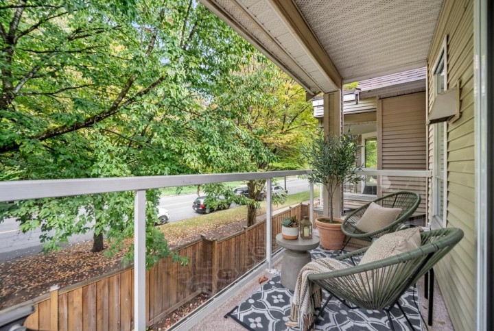 Photo 1 at 306 - 3400 Se Marinr Drive, Champlain Heights, Vancouver East