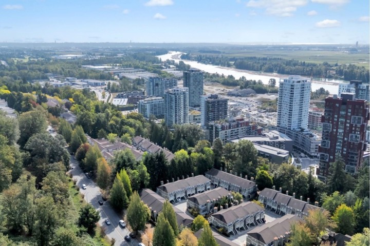 Photo 34 at 306 - 3400 Se Marinr Drive, Champlain Heights, Vancouver East