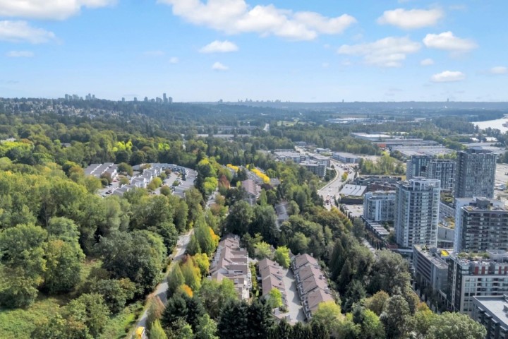 Photo 33 at 306 - 3400 Se Marinr Drive, Champlain Heights, Vancouver East