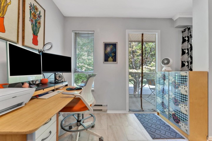 Photo 11 at 306 - 3400 Se Marinr Drive, Champlain Heights, Vancouver East