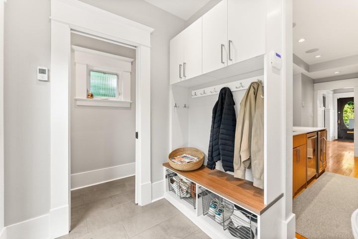 Photo 13 at 739 E 24th Avenue, Fraser VE, Vancouver East