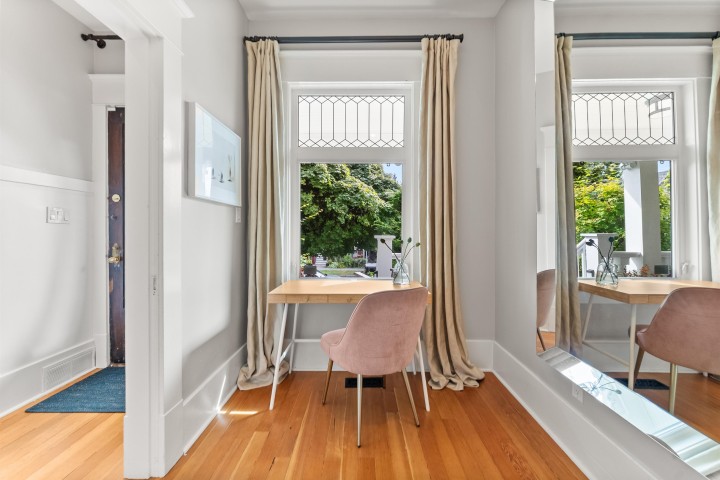 Photo 12 at 739 E 24th Avenue, Fraser VE, Vancouver East