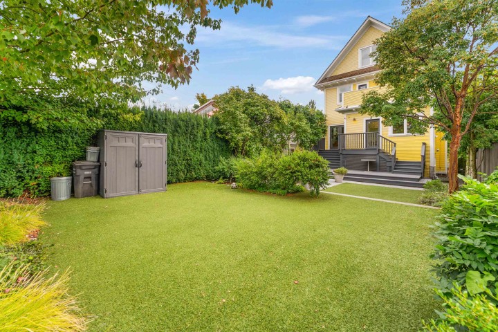 Photo 31 at 739 E 24th Avenue, Fraser VE, Vancouver East