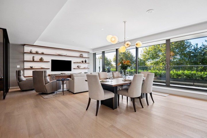 Photo 11 at 209 - 1355 Bellevue Avenue, Ambleside, West Vancouver