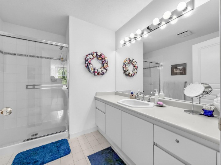 Photo 23 at 4 - 3592 Whitney Place, Champlain Heights, Vancouver East