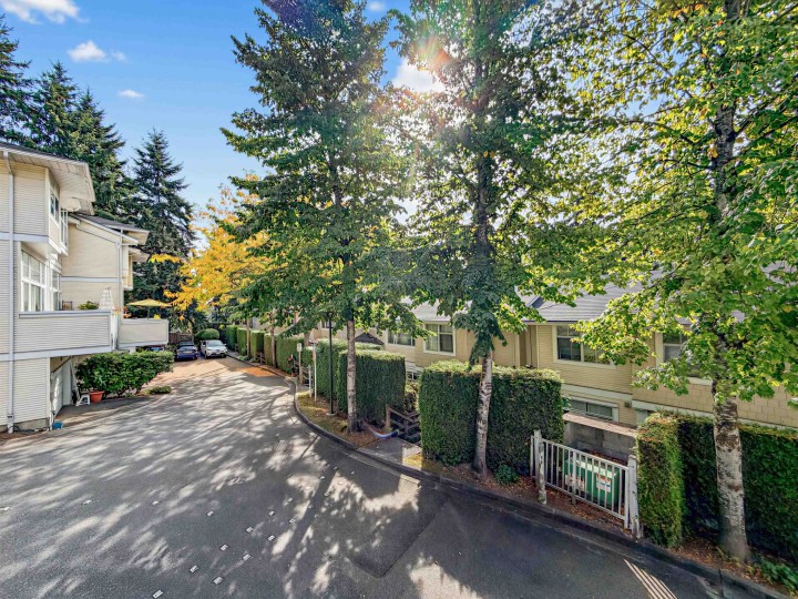 Photo 32 at 4 - 3592 Whitney Place, Champlain Heights, Vancouver East