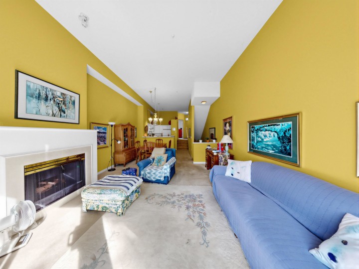 Photo 10 at 4 - 3592 Whitney Place, Champlain Heights, Vancouver East