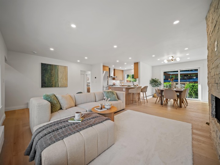 Photo 4 at 3975 Highland Boulevard, Forest Hills NV, North Vancouver