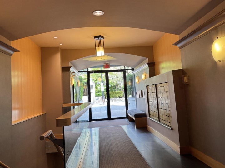 Photo 6 at 510 - 2268 Redbud Lane, Kitsilano, Vancouver West