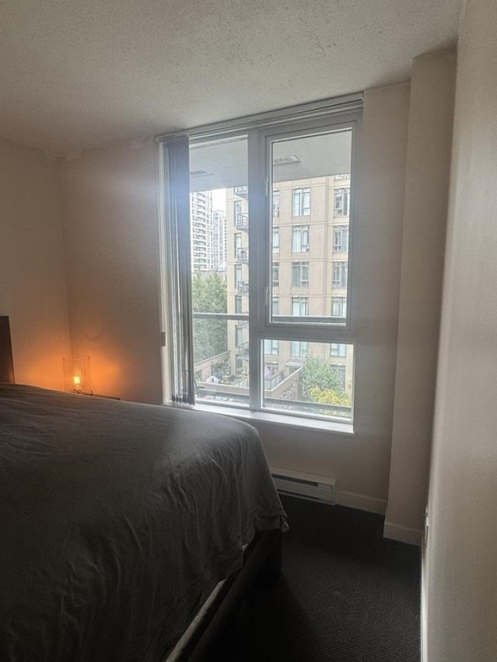 Photo 13 at 406 - 1010 Richards Street, Yaletown, Vancouver West