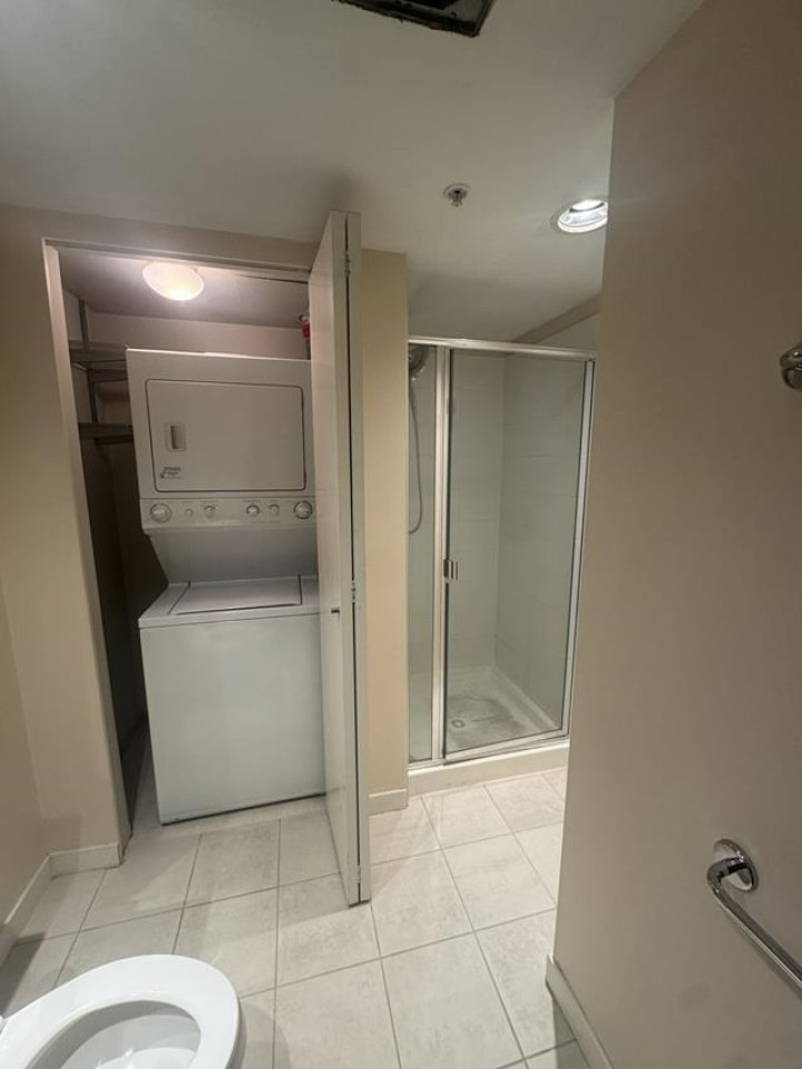 Photo 9 at 406 - 1010 Richards Street, Yaletown, Vancouver West