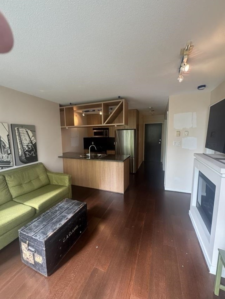Photo 4 at 406 - 1010 Richards Street, Yaletown, Vancouver West