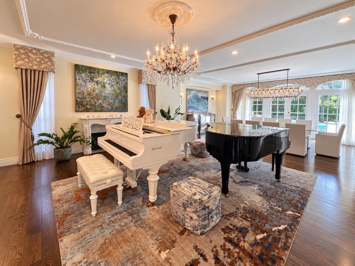 Photo 9 at 4728 Drummond Drive, Point Grey, Vancouver West