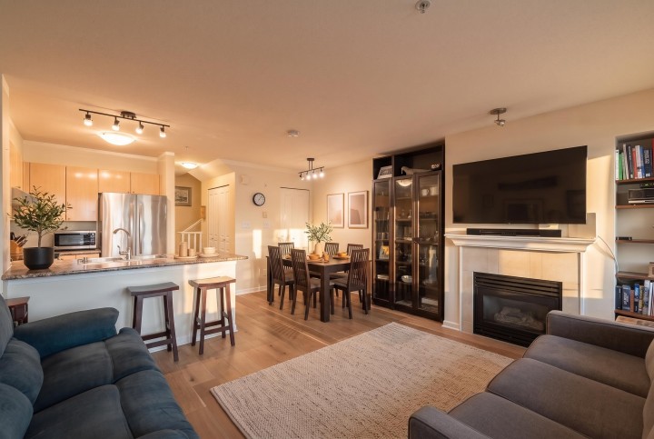 Photo 3 at 3228 Heather Street, Cambie, Vancouver West