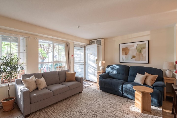 Photo 4 at 3228 Heather Street, Cambie, Vancouver West