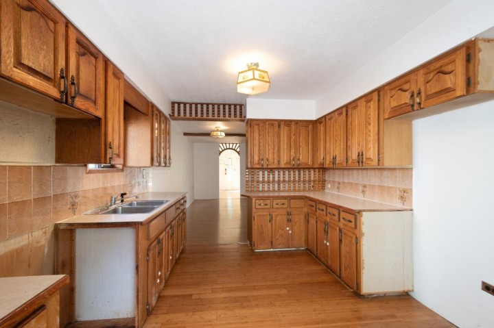 Photo 7 at 1777 E 4th Avenue, Grandview Woodland, Vancouver East