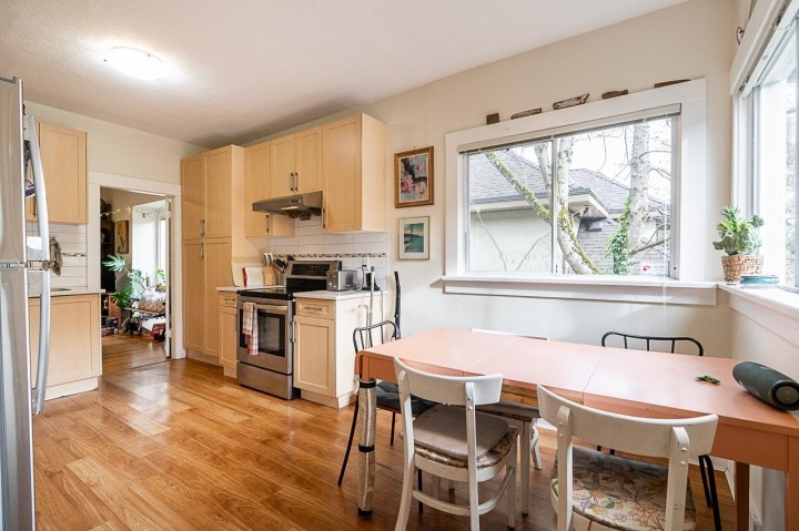 Photo 13 at 4534 W 5th Avenue, Point Grey, Vancouver West