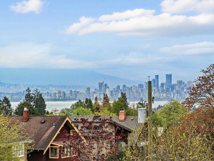 Photo 6 at 4555 W 9th Avenue, Point Grey, Vancouver West