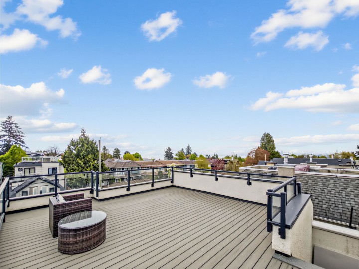 Photo 3 at 4555 W 9th Avenue, Point Grey, Vancouver West