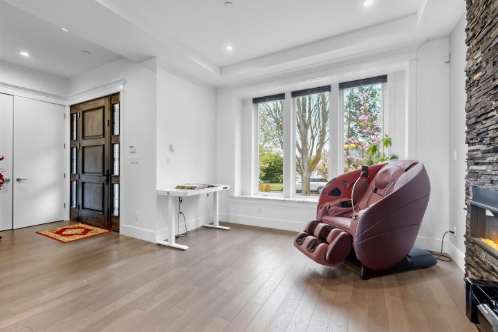 Photo 10 at 4555 W 9th Avenue, Point Grey, Vancouver West