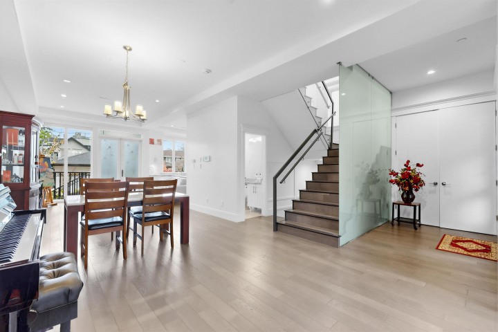 Photo 14 at 4555 W 9th Avenue, Point Grey, Vancouver West
