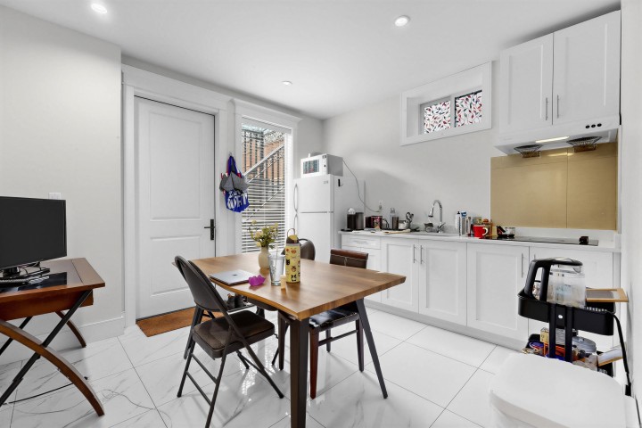 Photo 37 at 4555 W 9th Avenue, Point Grey, Vancouver West