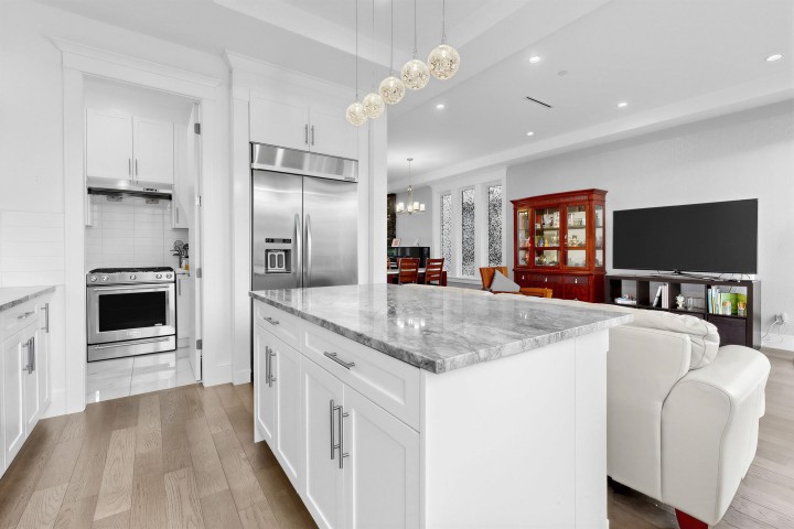 Photo 19 at 4555 W 9th Avenue, Point Grey, Vancouver West