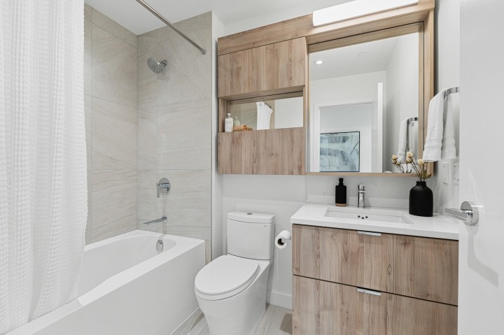Photo 25 at 703 - 755 Harbourside Drive, Harbourside, North Vancouver
