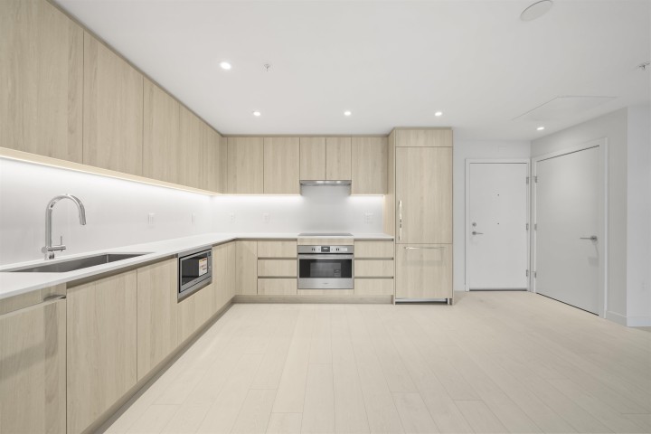 Photo 1 at 111 - 4928 Quebec Street, Main, Vancouver East