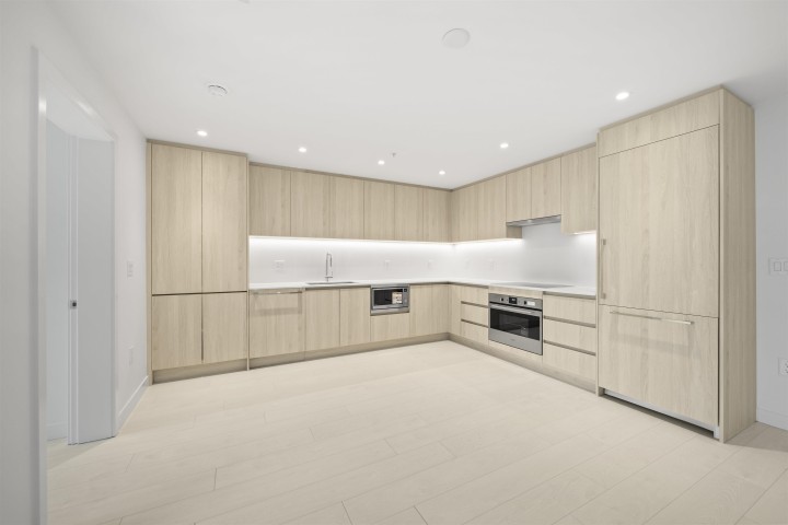 Photo 4 at 111 - 4928 Quebec Street, Main, Vancouver East