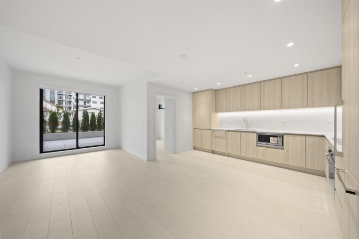 Photo 8 at 111 - 4928 Quebec Street, Main, Vancouver East