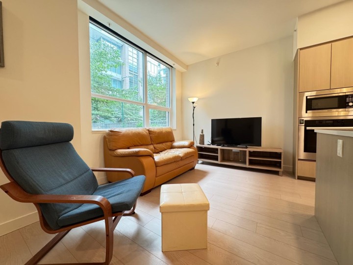 Photo 10 at 8180 Nunavut Lane, Marpole, Vancouver West