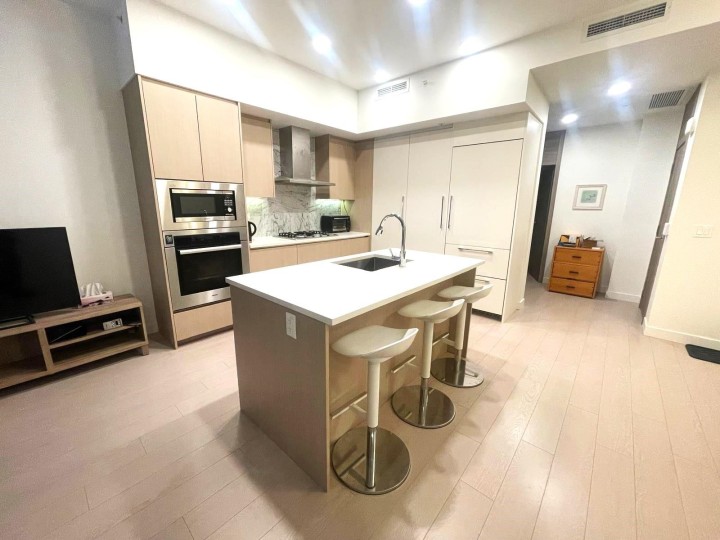 Photo 4 at 8180 Nunavut Lane, Marpole, Vancouver West